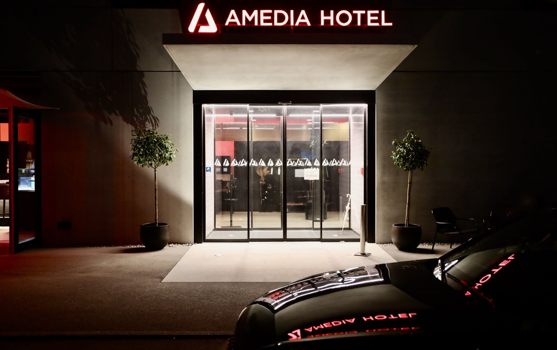 Eingang Amedia Gruppenhotel in Lustenau Eingang Amedia Gruppenhotel in Lustenau