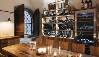 Weinkeller Hotel Lamm, Bregenz 