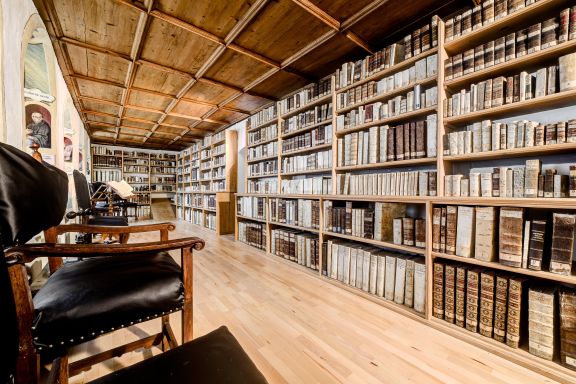 Bibliothek Propstei St. Gerold