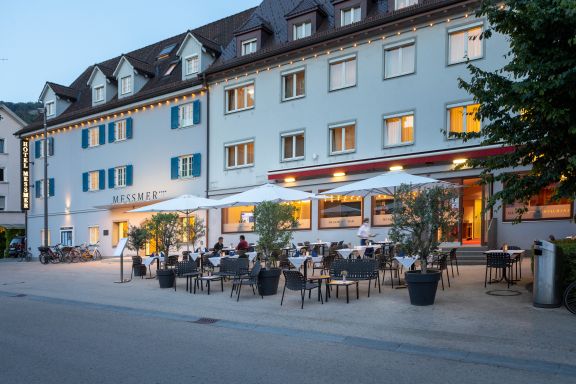Aussenplätze Gruppenhotel Messmer, Bregenz  Aussenplätze Gruppenhotel Messmer, Bregenz