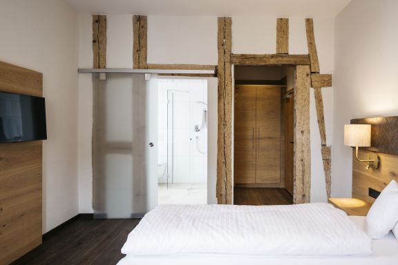 Zimmerbeispiel Lamm, Bregenz  Zimmerbeispiel Lamm, Bregenz