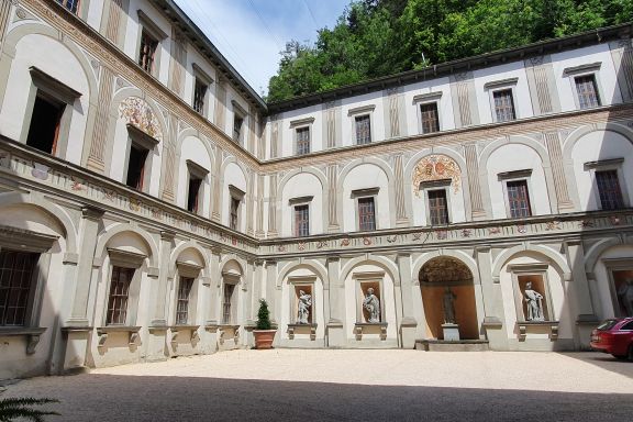 Innenhof Palast Hohenems Innenhof Palast Hohenems