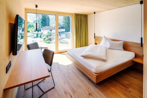 Queensize Zimmer Haus 1, Gruppenhotel Krone in Dornbirn Queensize Zimmer Haus 1, Gruppenhotel Krone in Dornbirn