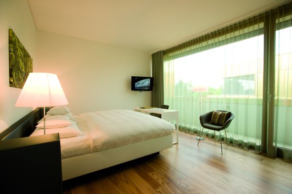 Zimmerbeispiel Hotel am See, Hard 