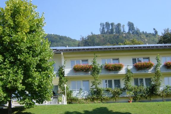 Seitenansicht Hotel Pension Sternen 