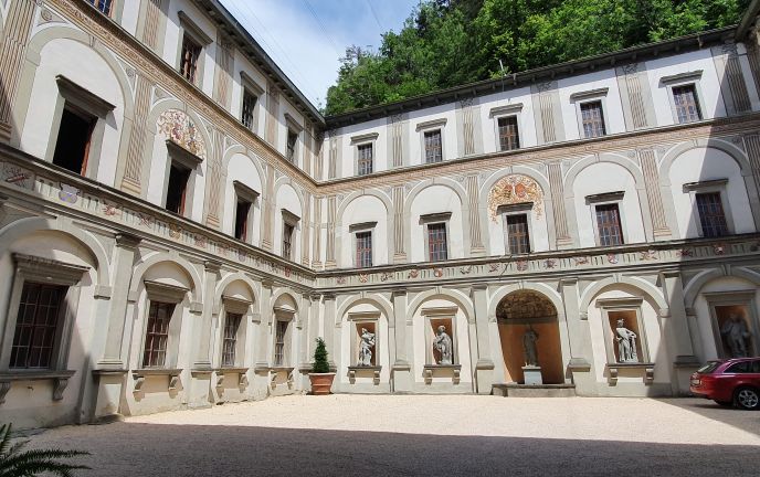 Innenhof Palast Hohenems