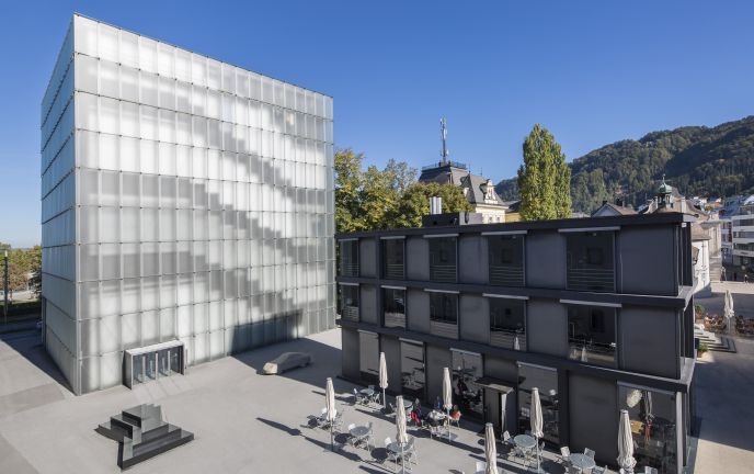 Aussenansicht Kunsthaus Bregenz und KUB Café