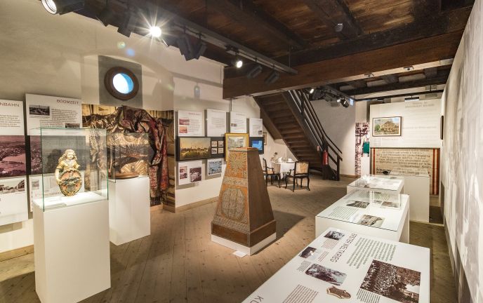 Ausstellungsraum Martinsturm  Ausstellungsraum Martinsturm