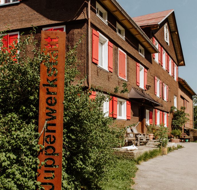 Schindel Fassade Juppenwerkstatt Riefensberg