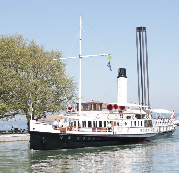 Bodenseeschifffahrt Hohentwiel im Hafen Bregenz Bodenseeschifffahrt Hohentwiel im Hafen Bregenz