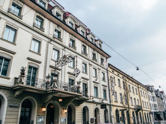 Aussenansicht, Gruppenhotel Weisses Kreuz in Bregenz Aussenansicht, Gruppenhotel Weisses Kreuz in Bregenz